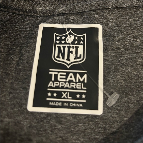 Washington Commanders Football Team NFL Men’s Dri-Wick X-Large XL Grey Shirt NWT - Picture 8 of 8